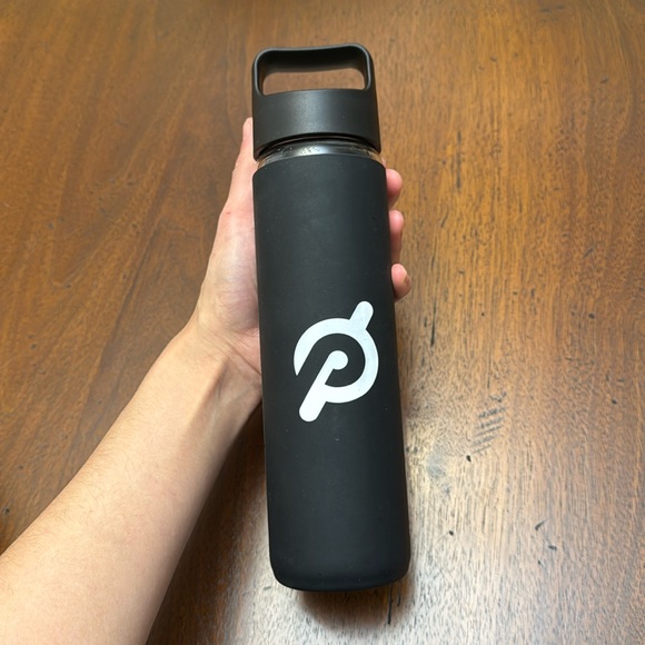 Peloton Glass Water Bottle 16 oz water bottle - Picture 2 of 11